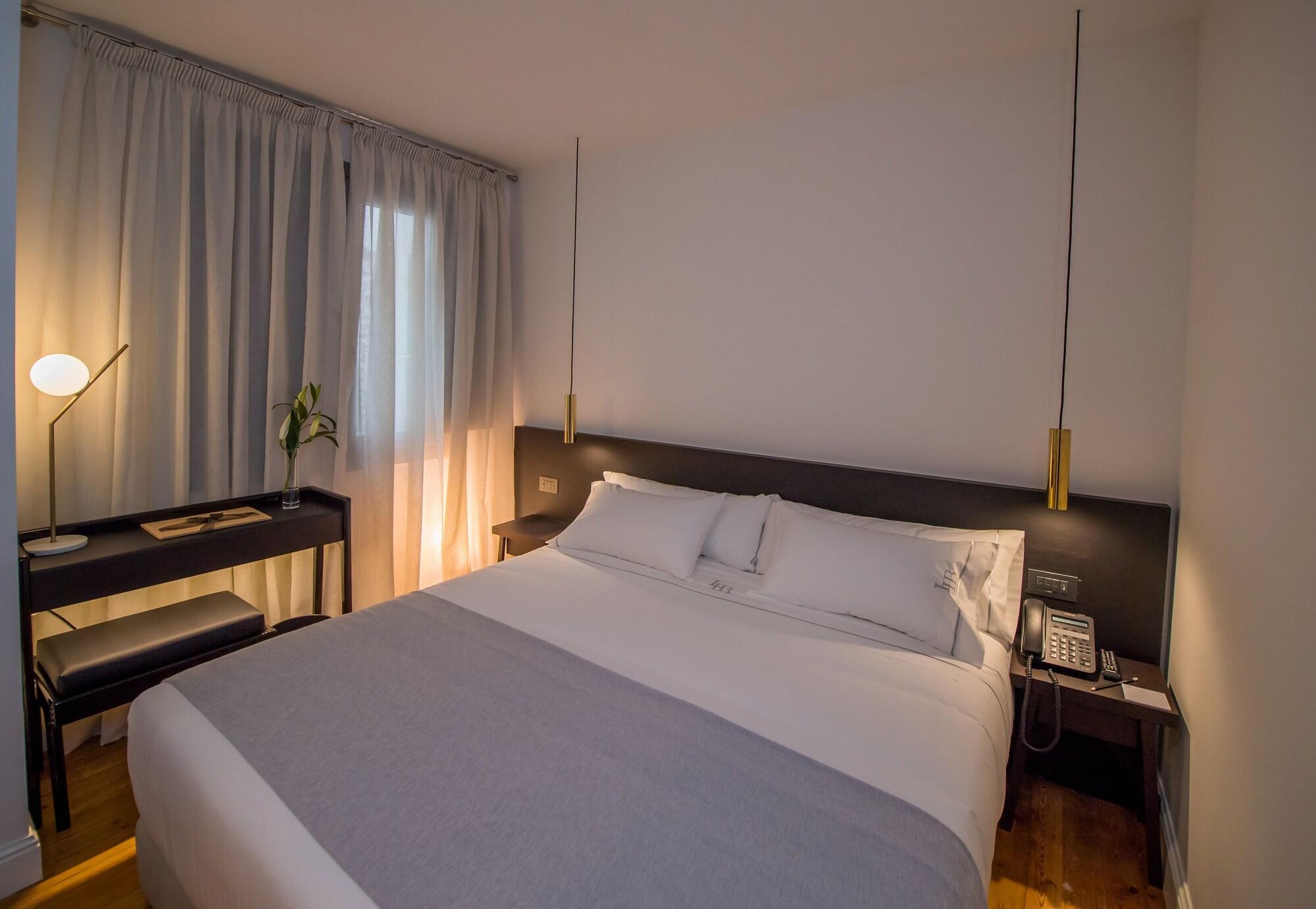 Hotel Boutique Loriente Ribadeo Exteriör bild