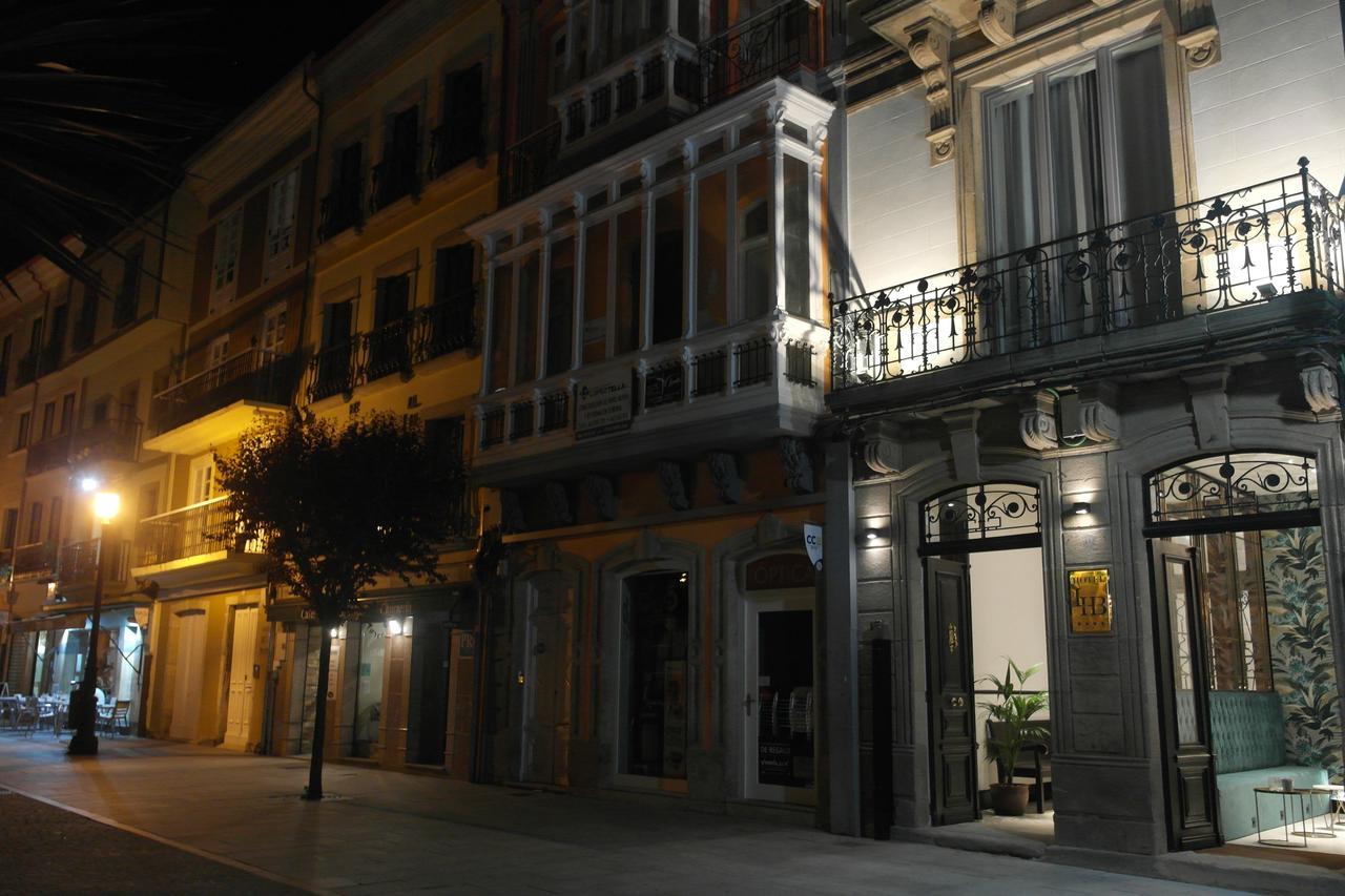Hotel Boutique Loriente Ribadeo Exteriör bild