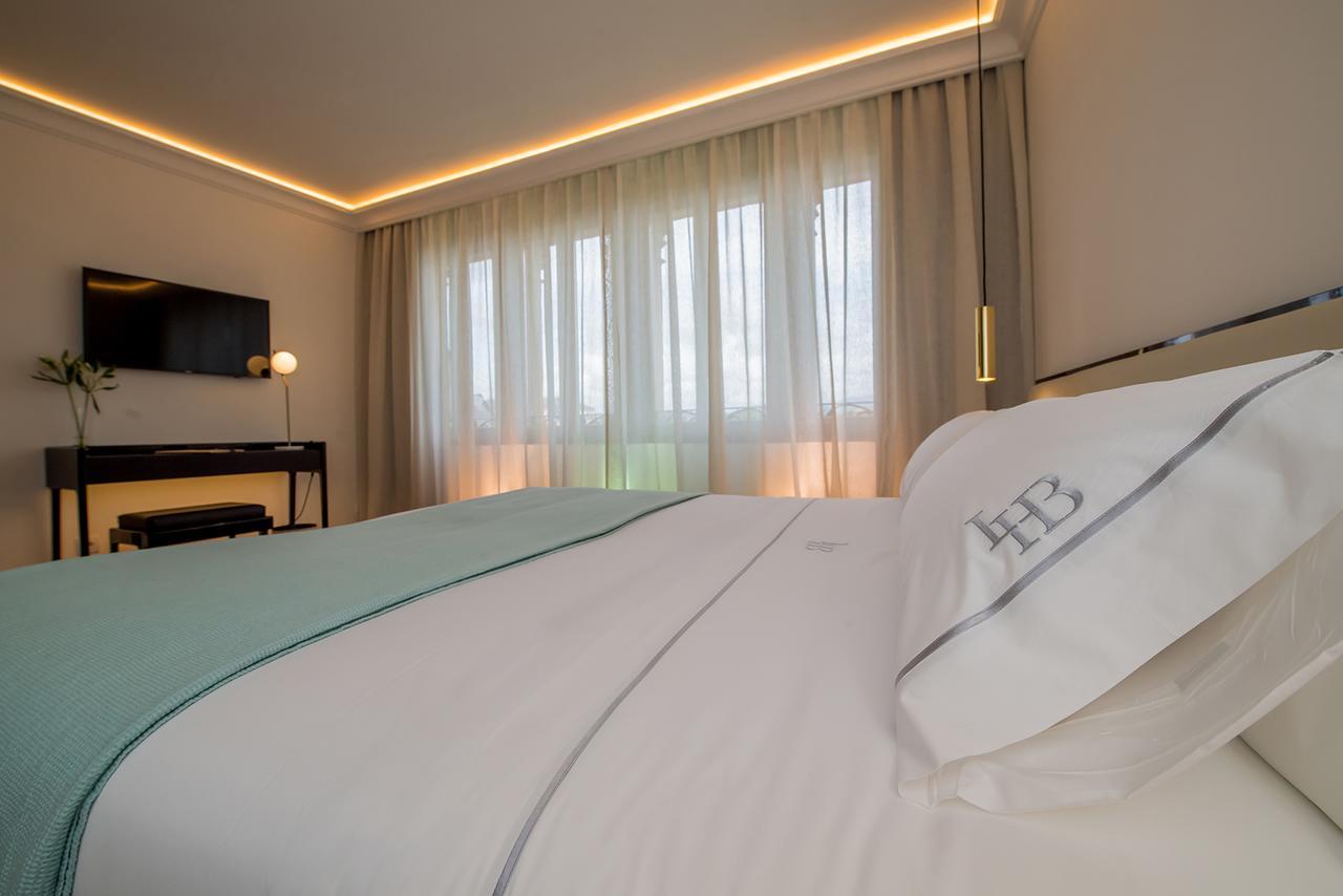 Hotel Boutique Loriente Ribadeo Exteriör bild